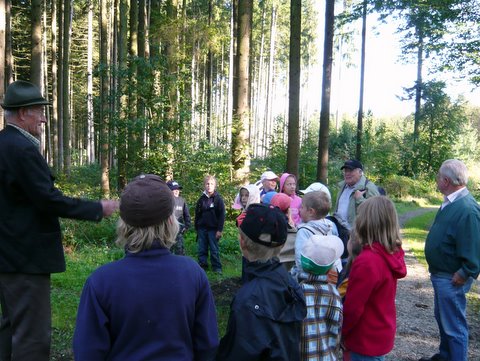 Ferienprogramm - Mit dem Förster unterwegs 2009