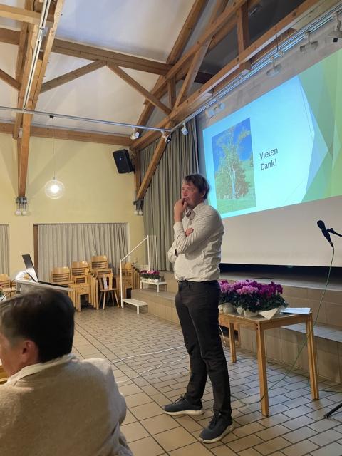 0010-B2F4CCAB-3ED6-4A13-9FCC-2C0CF6F30236_1_105_c