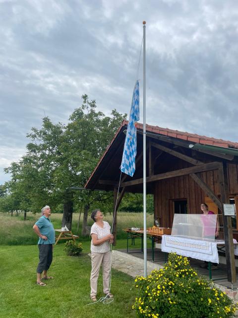 PHOTO-2025-06-01-19-31-21-3