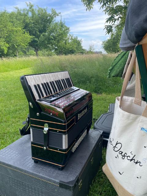 PHOTO-2025-06-01-19-31-31-2