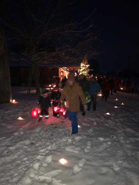 PHOTO-2022-12-18-20-33-07