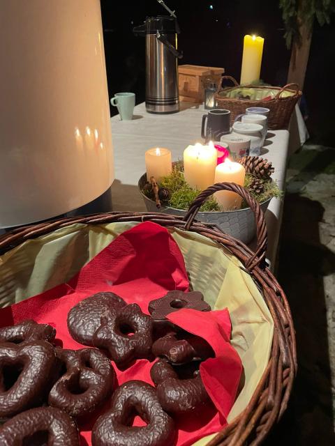 PHOTO-2023-12-17-19-41-07